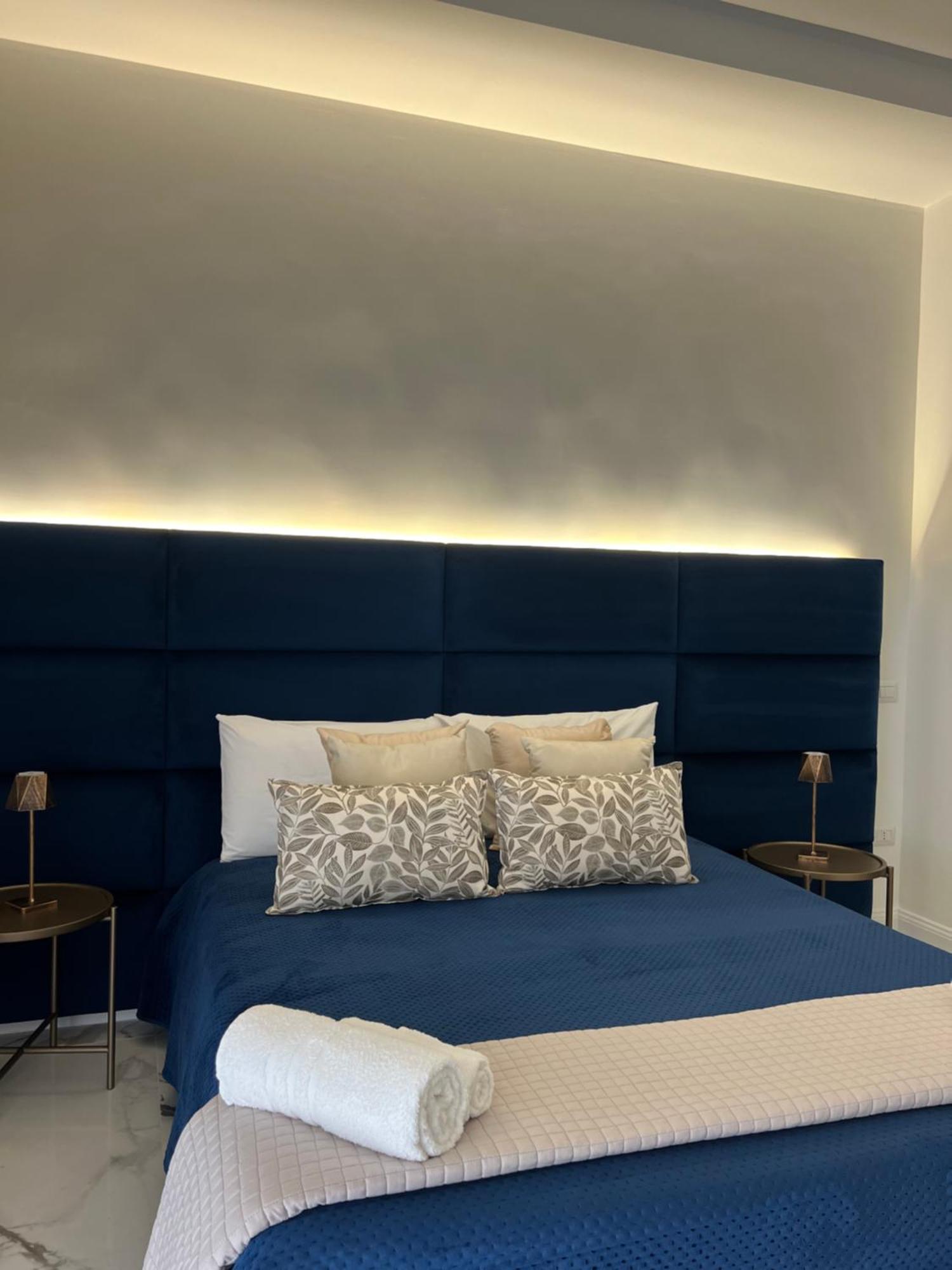 Aries Suite Pompei Bagian luar foto